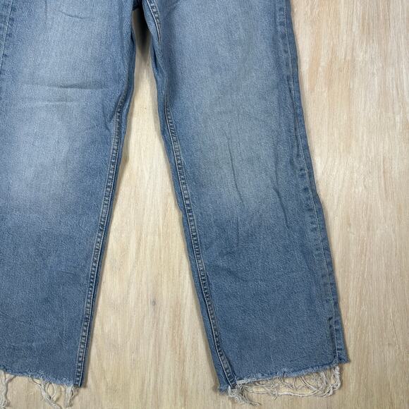 ASOS Design High Rise Straight Leg Light Wash Raw Hem 90s Vintage Jeans 26X32 - Picture 4 of 13